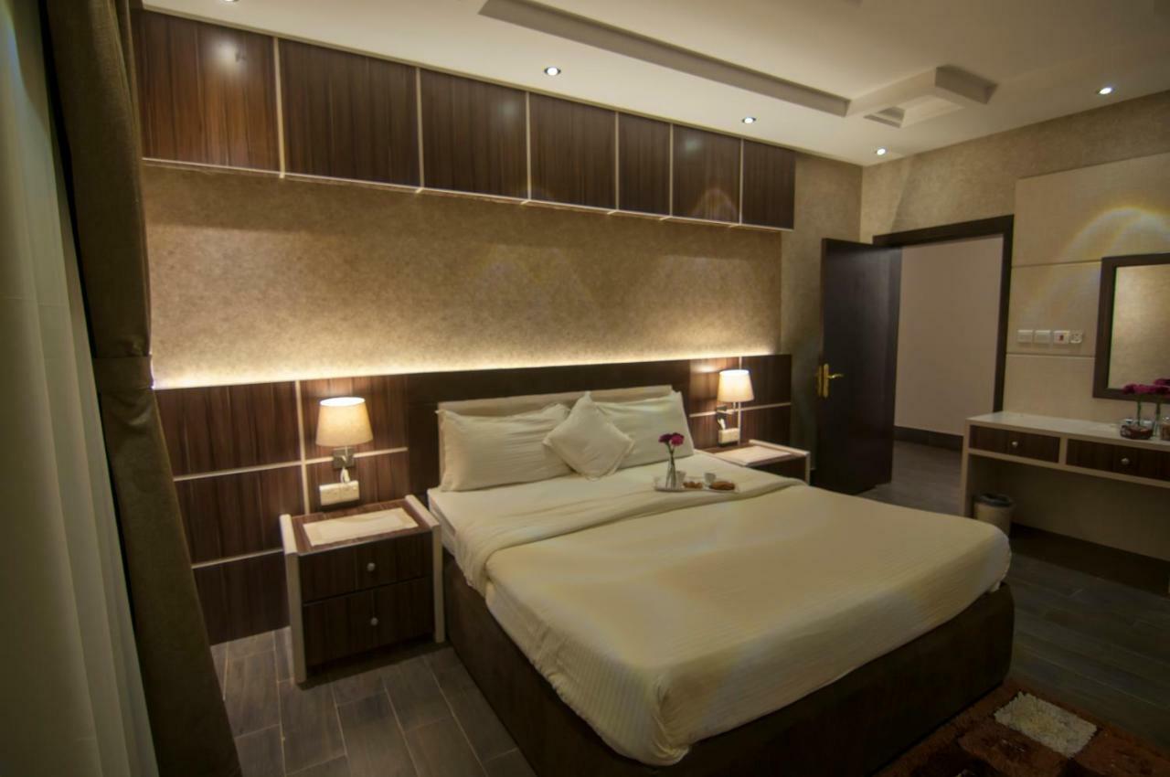 Elite Suites Hotel - Al Muruj Riad Exterior foto