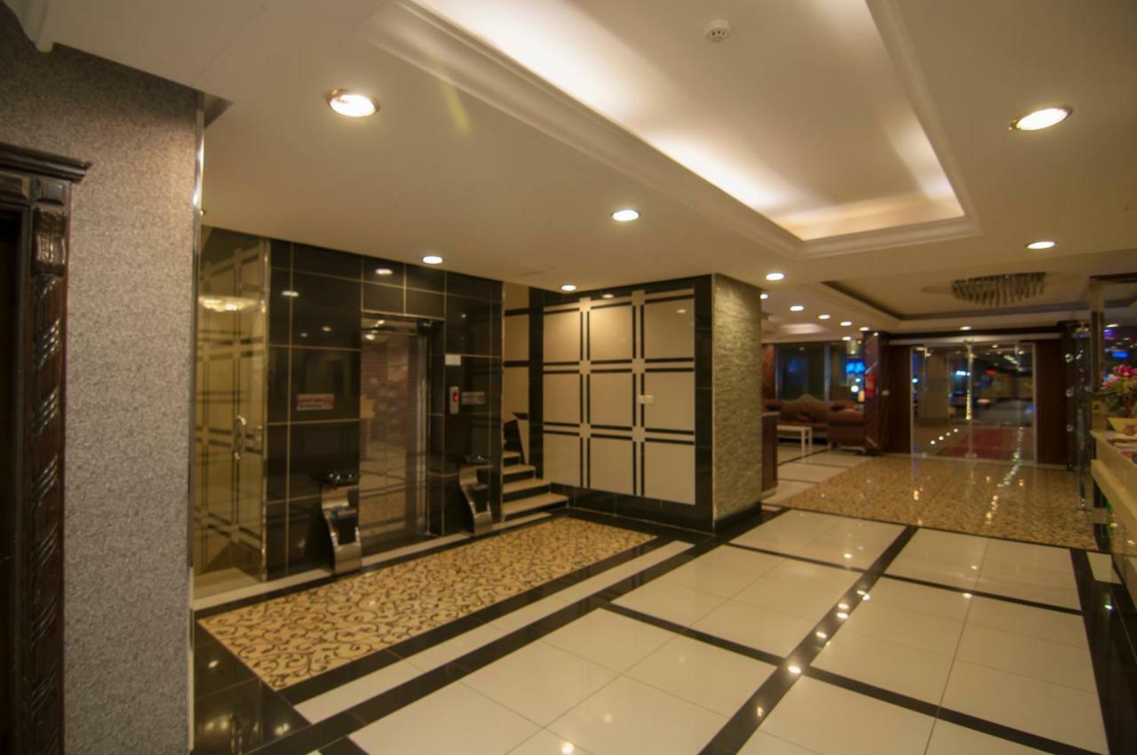 Elite Suites Hotel - Al Muruj Riad Exterior foto