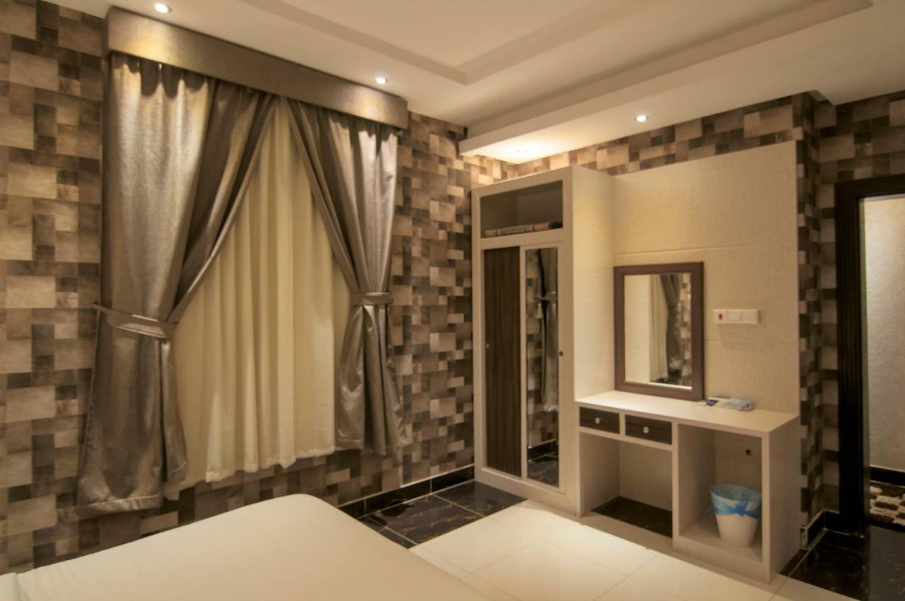 Elite Suites Hotel - Al Muruj Riad Exterior foto
